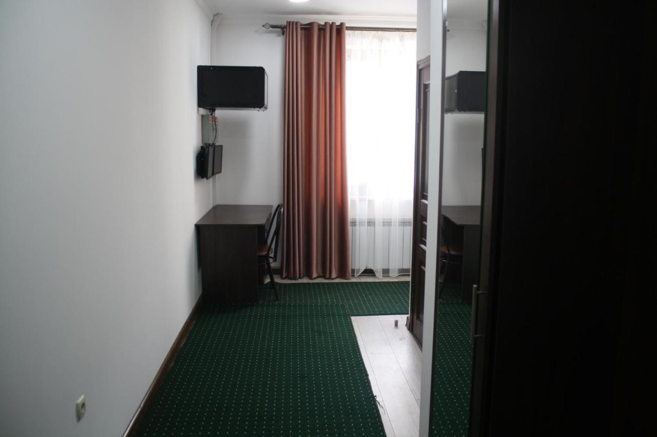 Saty Guest House Eksteriør billede